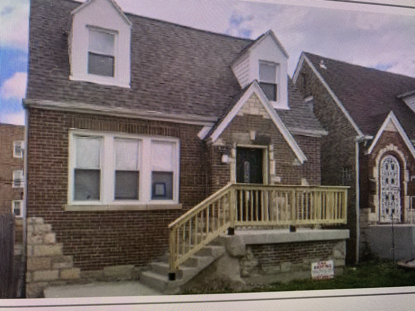 Sold S Saint Lawrence Avenue Chicago Il 4 Beds 3 Full Baths 285 000