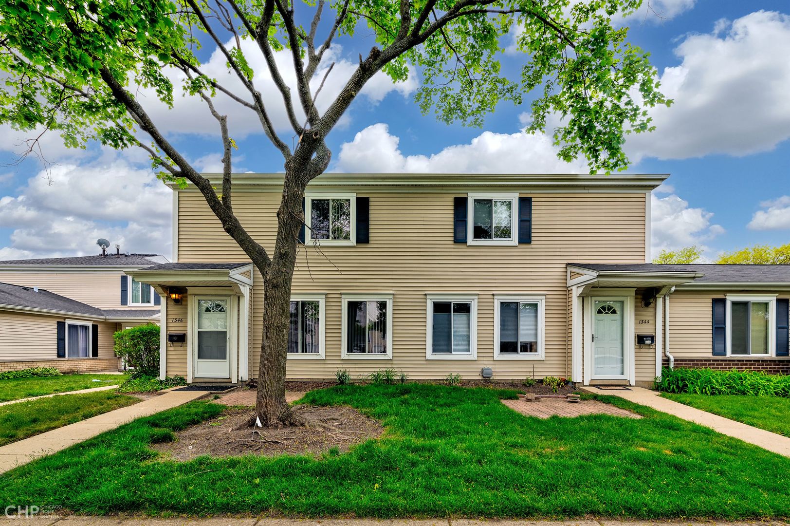 For Sale 1346 Quaker Lane 155c Prospect Heights Il 2 Beds 1 Full Bath 169 800